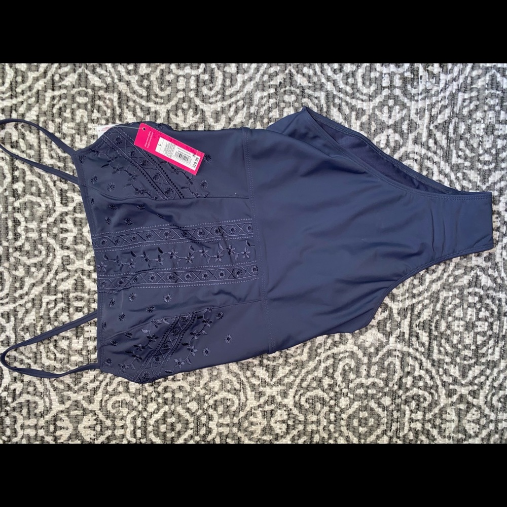 Bathing suit